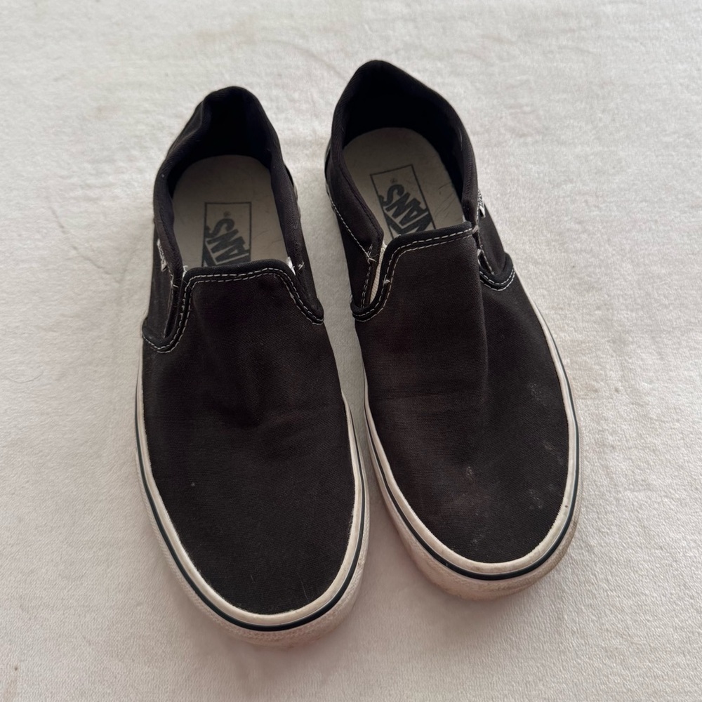Vans Women’s Black Classic Slip-On Shoes Size 8